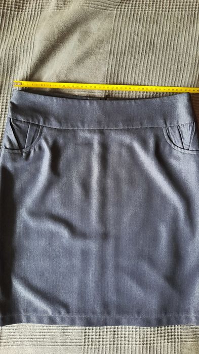 Costum dama nou, fusta și sacou mânecă scurtă