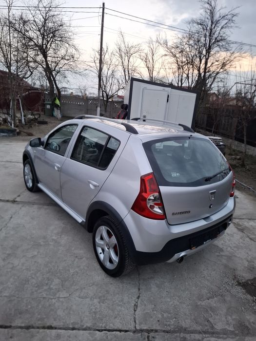 Dacia Sandero//98 mii km//1.6 Benzină/An 2013/Euro 5