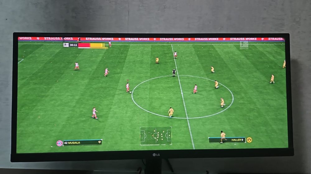 Монитор LG UltraWide 29" (29WL500-B)