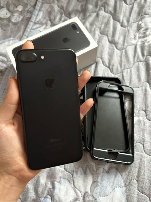 IPhone 7 plus. 32 гб.