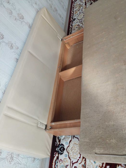 Тахта                 Диван