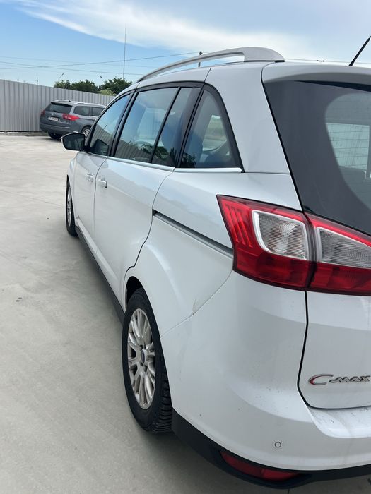 Ford C-Max Titanium 2.0 TDCi 163 CP Automat | Navi | Keyless | Scaune Încălzite