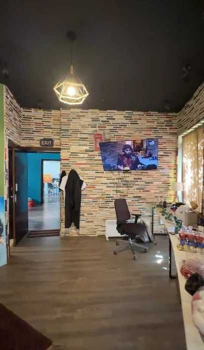 Продаётся здание - офис ресторан кафе