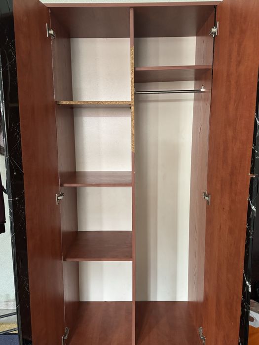 Шкаф прочный для вещей