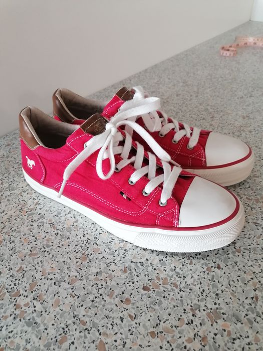 Дамски кецове MUSTANG, н. 40