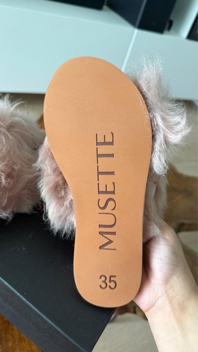 Papuci Musette noi
