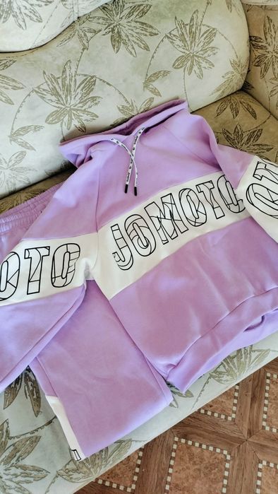 Спортивные костюмы для девочки