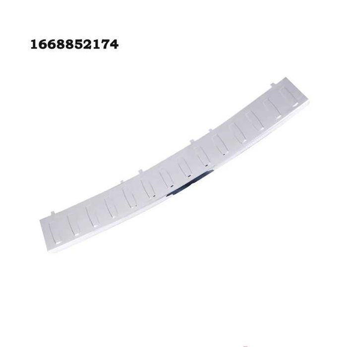 Чисто нов хромиран протектор за задна броня Mercedes W166 ML GLE