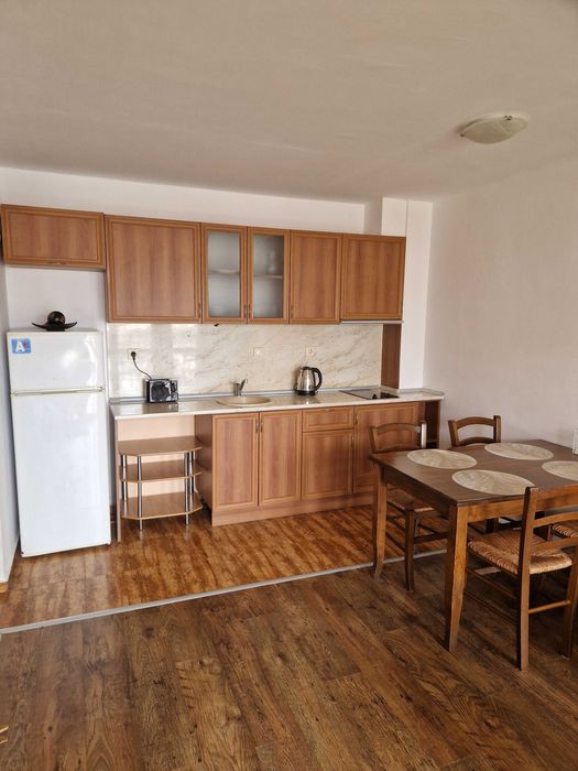 Дава се под наем Двустаен апартамент в Обзор - 50 кв.м за 45.9 € - Снимка #4