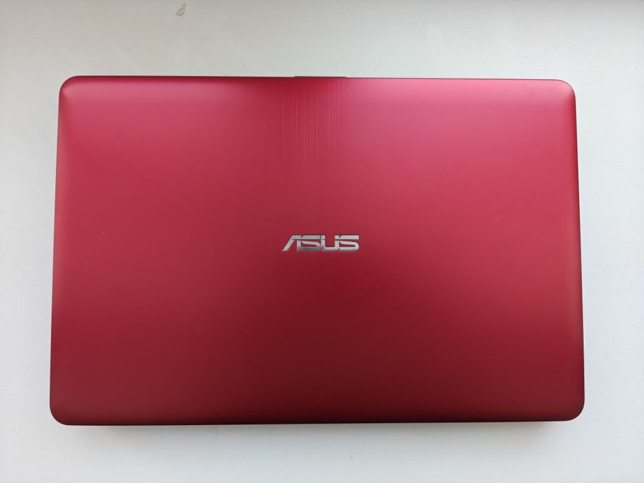 Продам ноутбук Asus