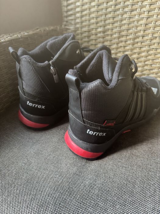 Мъжки боти чисто нови