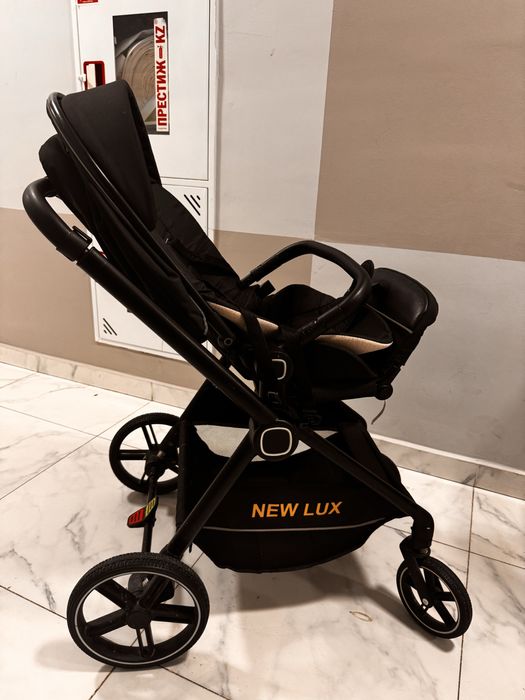 Продам коляску в отличном состоянии!