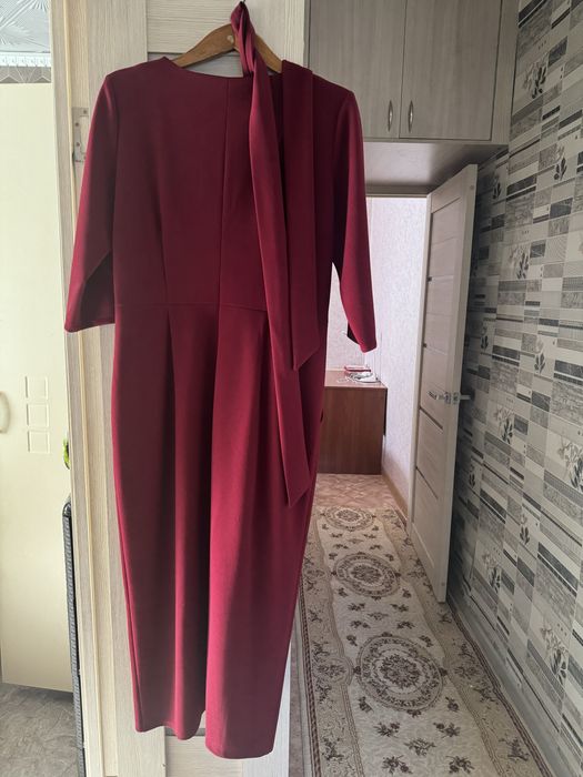 Продам очень красивое платье.