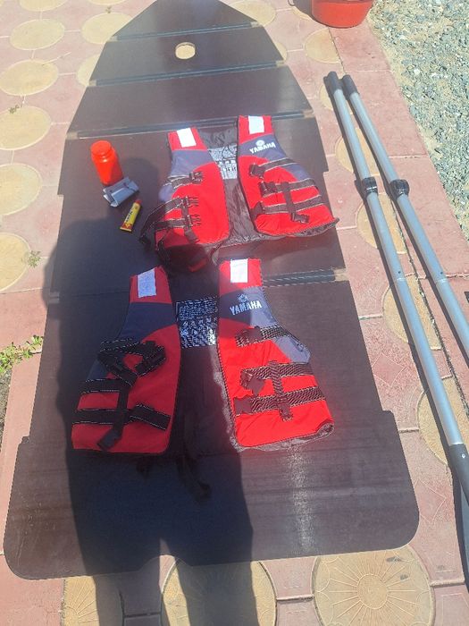 Продам резиновую лодку