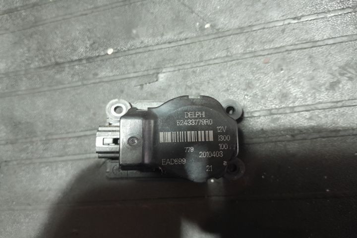 Motoras clapeta aeroterma 52433779R0 52433779R0 Opel Insignia A