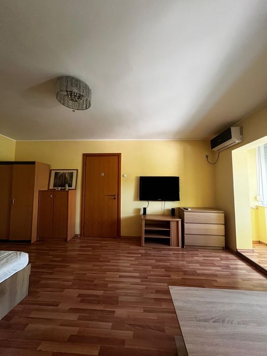 Bd. Decebal  confort 1,  41 mp