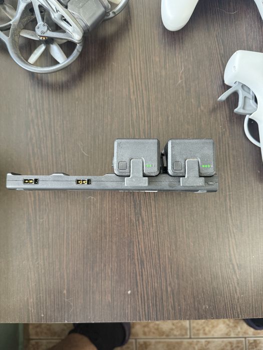 Dji Avata със 2 батерии dji motion controller