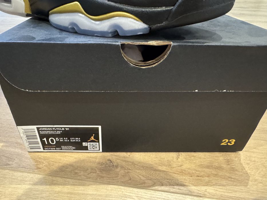 Jordan Flight Club ‘91 Black&Gold Men’s 44,5