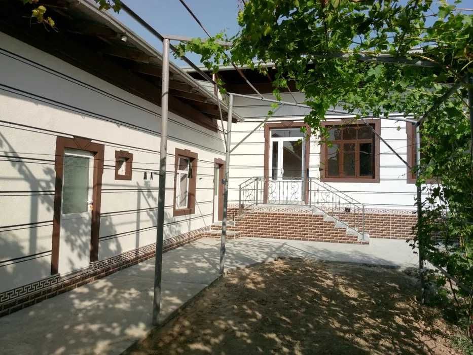 Срочно...Лайлак махалла 4.2 соток 5 хона