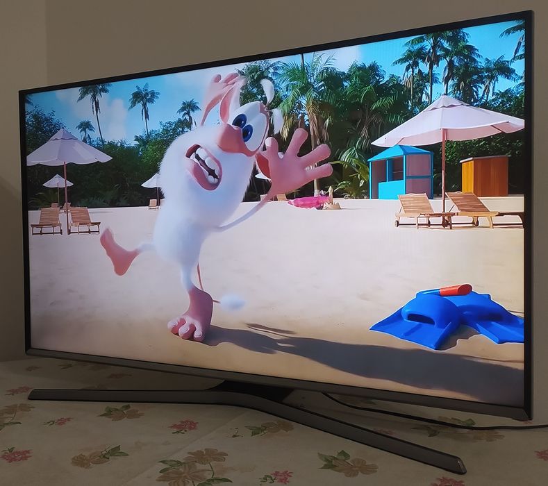 Смарт телевизор Samsung