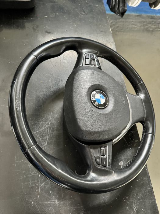 Bmw руль f10 с подогревом 2015г