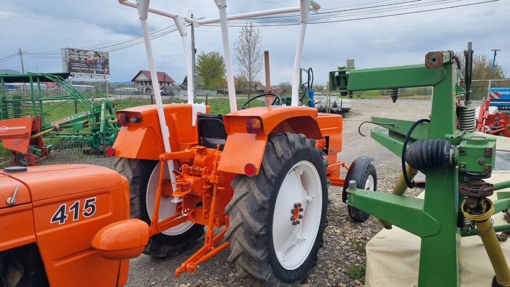 Renault R7431L , Fiat 415 tractor
