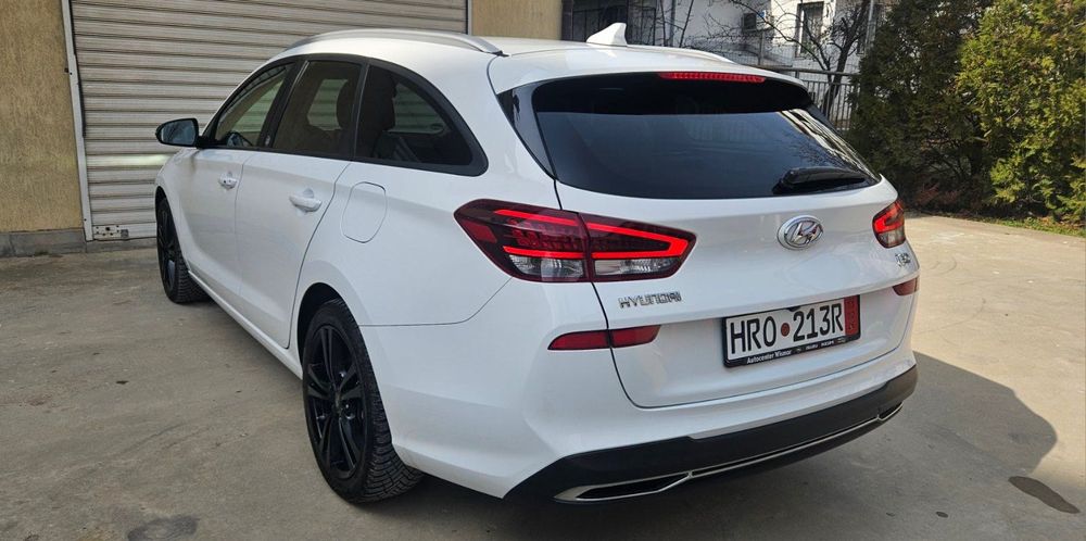 Hyundai i30- 1,6CRDi -116 PS