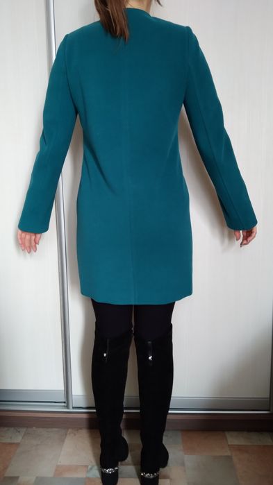 Пальто демисезонное 42 р-р