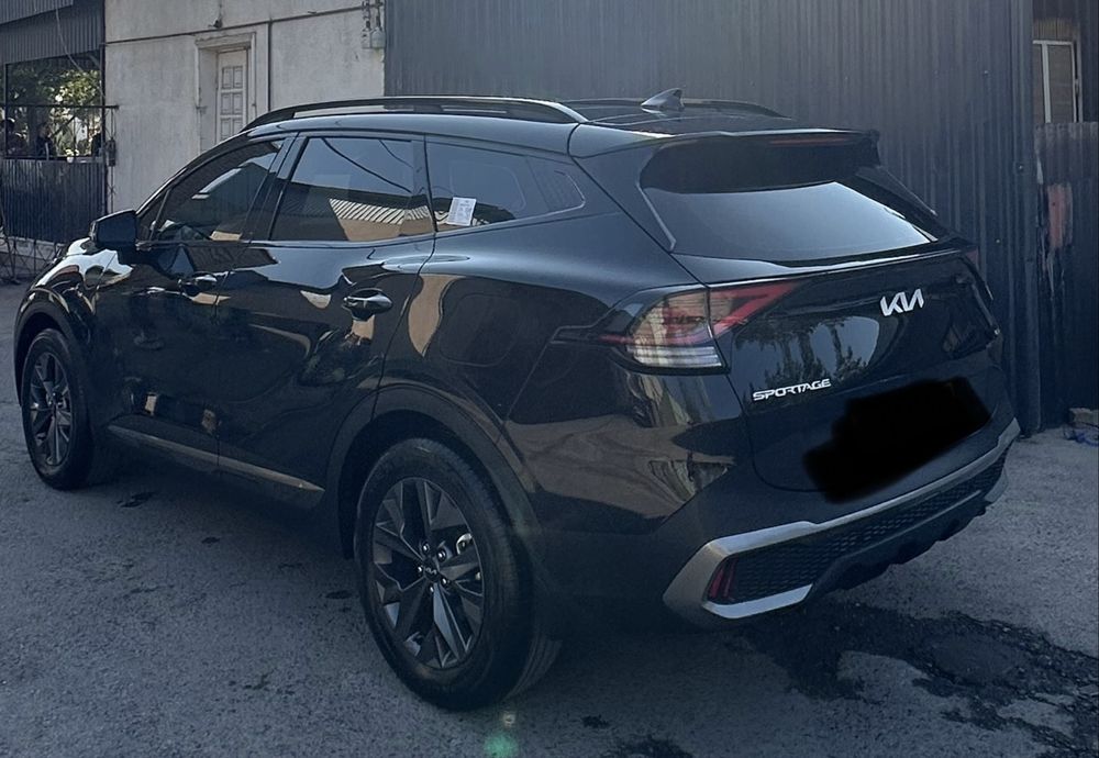 Kia sportage sotiladi
