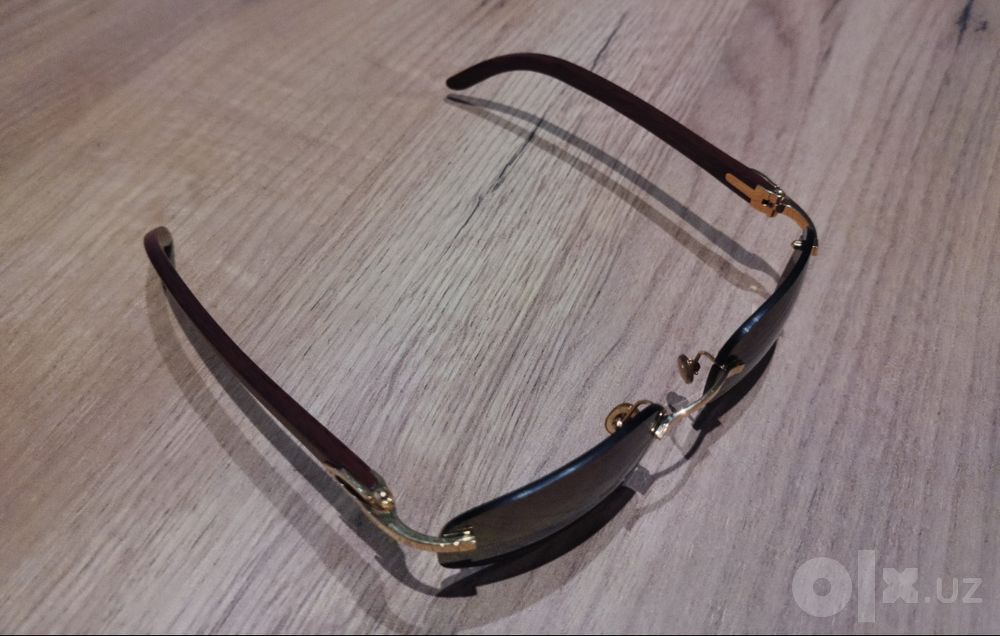 Продаются очки Cartier 18К