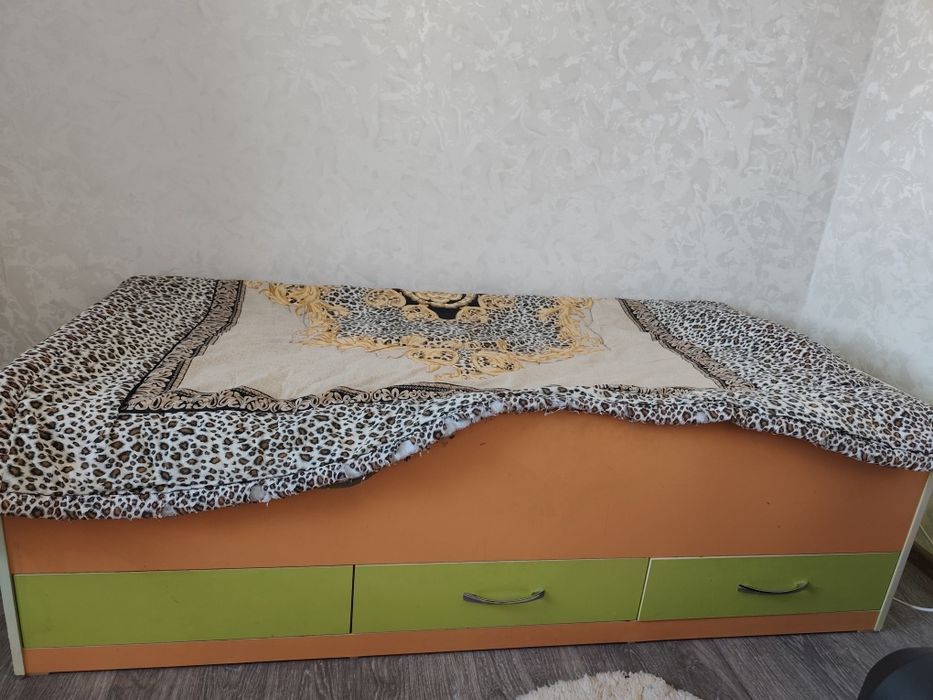 Продам срочно на кровать