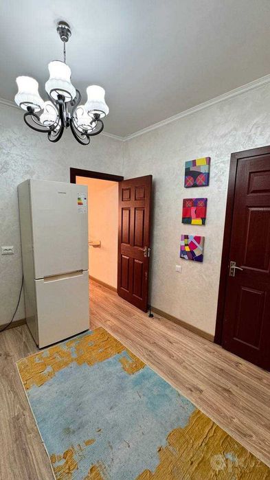 СРОЧНО Продается 2 комнатная 40 м2 массив Госпитальный Центр города