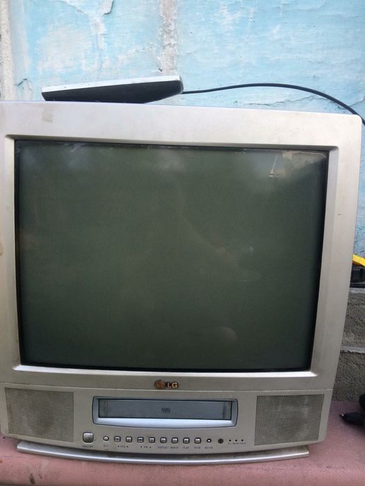 Продам 2 телевизора.