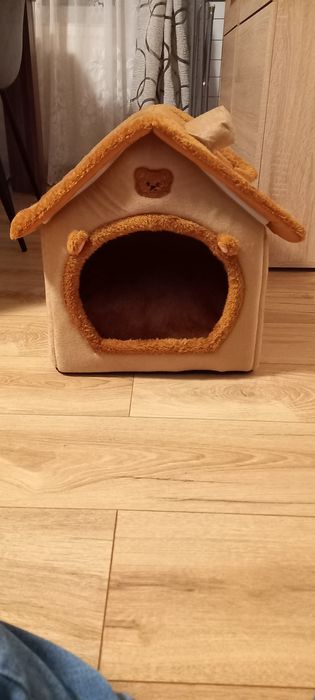 Căsuță pliabilă pentru pisică/ câine de talie mică NOUĂ