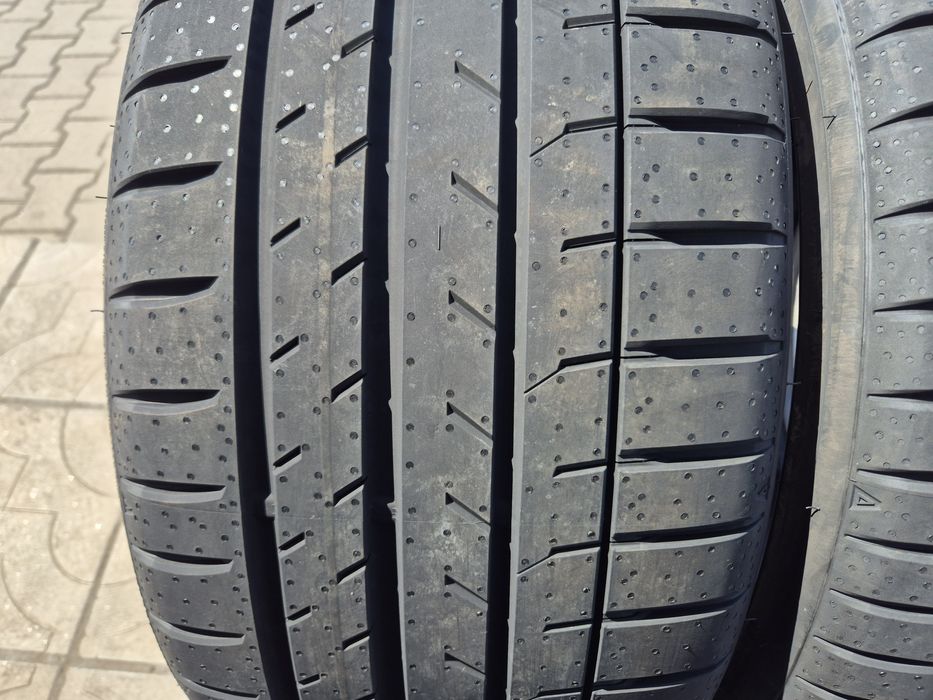 2бр.летни гуми 275/30/20 97Y Falken  25г.Нови