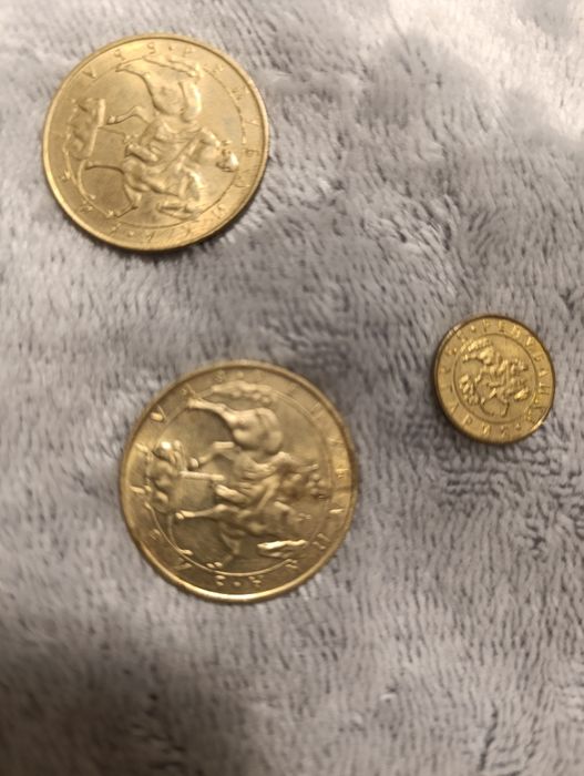 Стари монети и банкнота