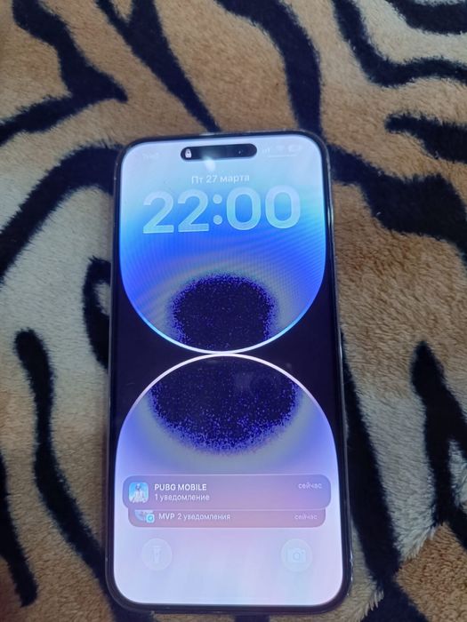 Продам Айфон 14 про макс