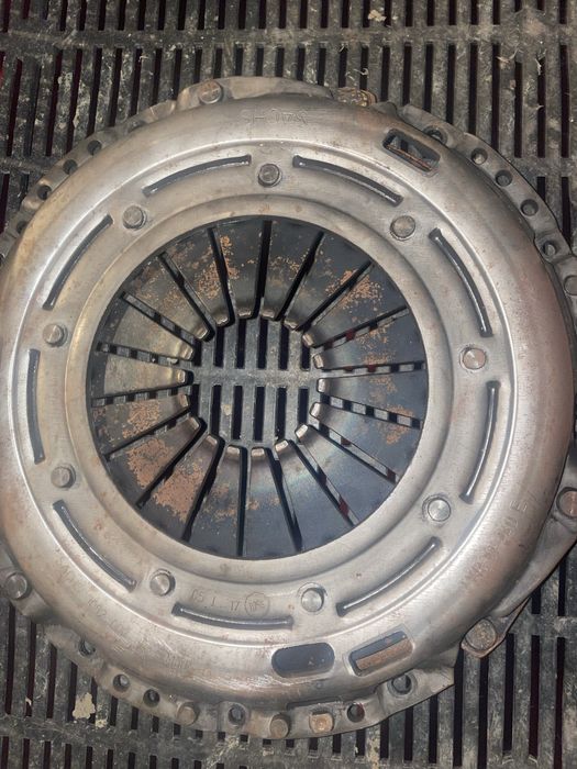 Kit ambreaj ,volanta masa dubla