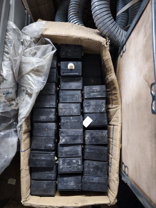 Розетка Вилка 36/42 В