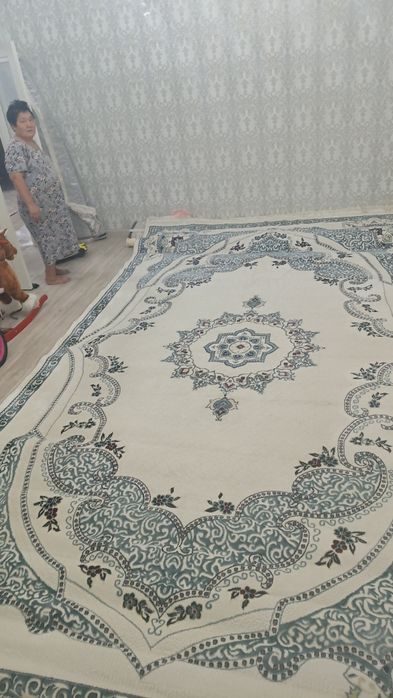 Ковер 5*3 в отличном состоянии