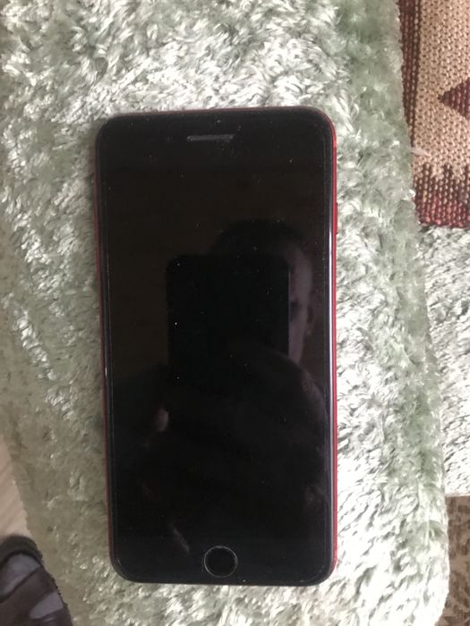 Iphone 8 plus 64 гб.