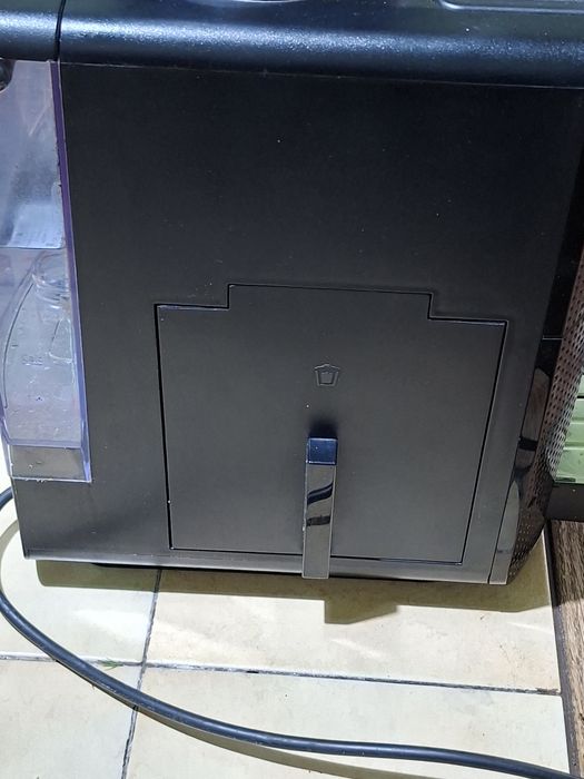 Espresor automat KRUPS VÂND urgent