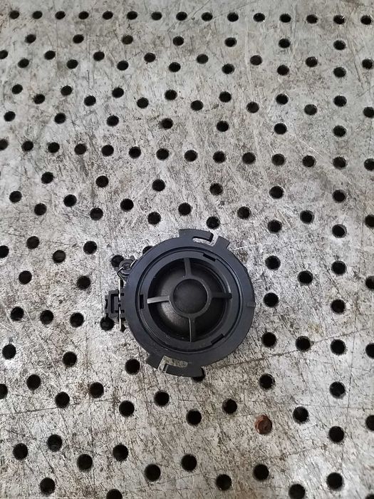 Boxa tweeter stanga spate audi a4 b9 8w break 8w0959802