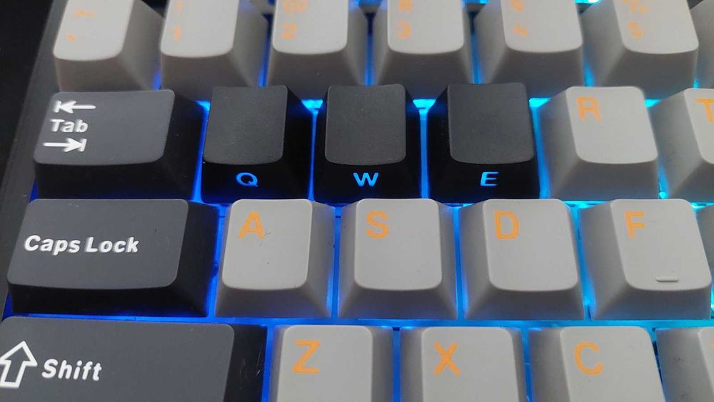 Aula F108 Механична клавиатура hot swap / brown switch