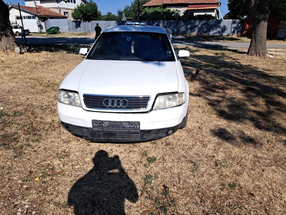 На части  Audi A6 2.5 180 кс