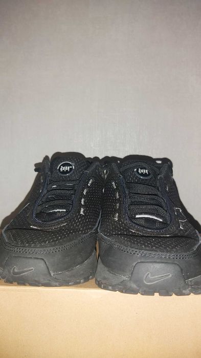 Nike Air Max Pulse - Номер 37.5