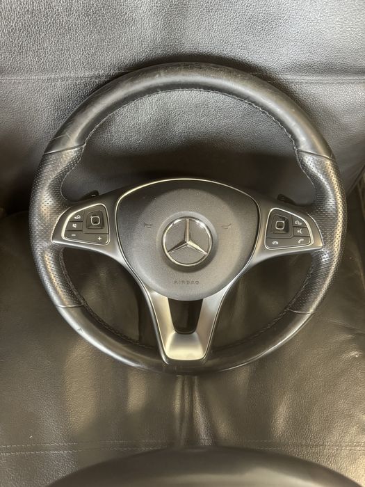 Кожен Волан с Airbag за Mercedes W205 W213 W253 W166 W117