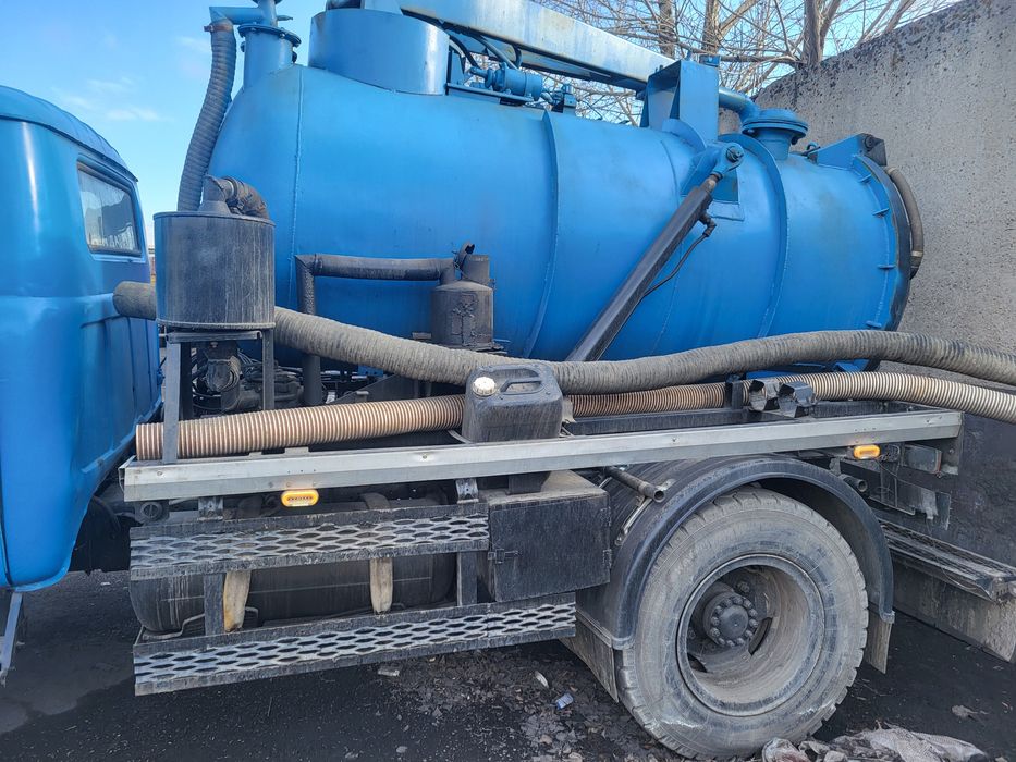 Илосос зил за ходу