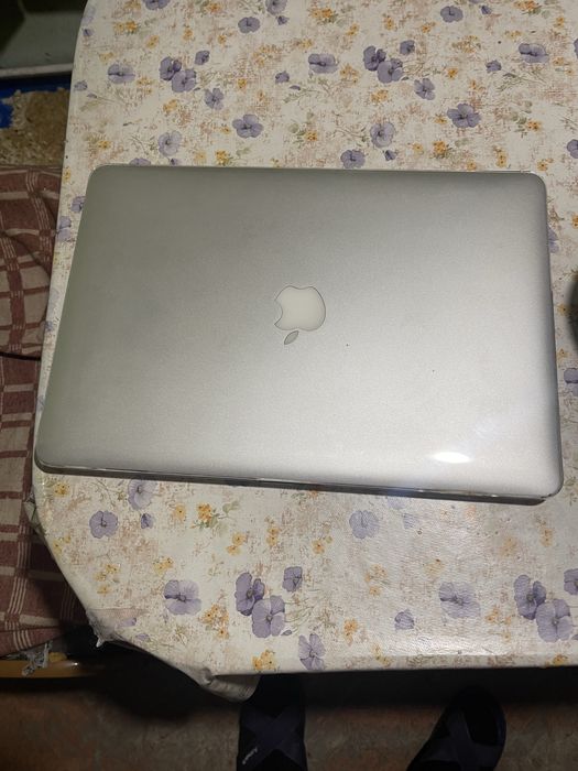 Срочно продам Macbook Pro 15. Retina 2012.