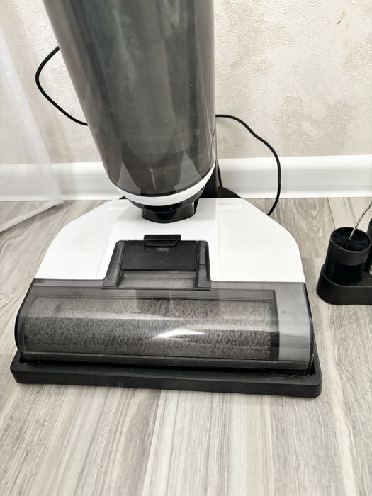 пылесос RAUDEN.